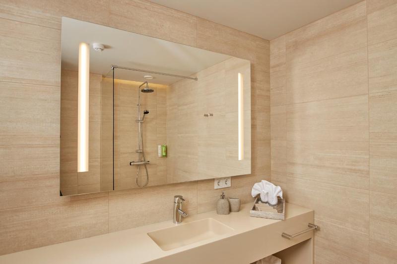 Suite image 4