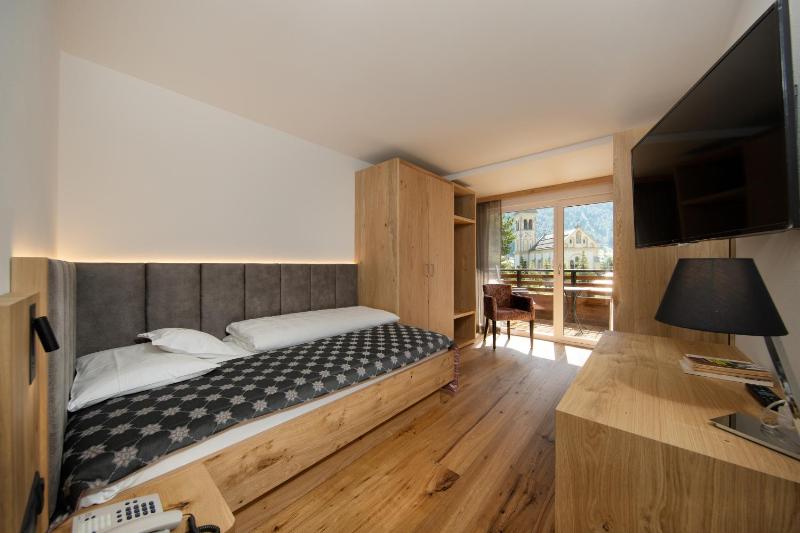 Single Room image 4