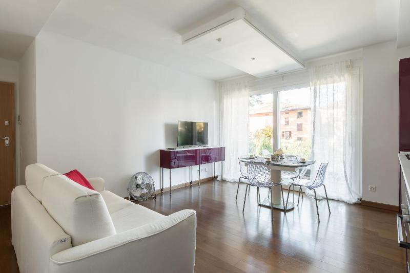 Roggia Apartments by Quokka 360 - Just a Short Walk from Parco Ciani - image 20
