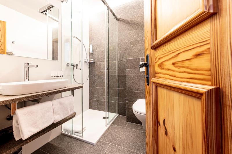 Double Room with Balcony image 1