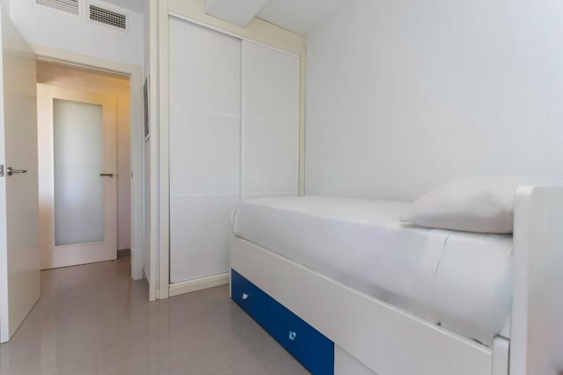 Big Terrace Apartment Cullera - image 9
