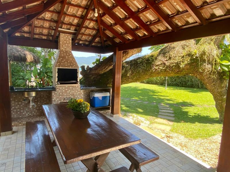 Magnífica casa pé na areia 4 suítes c/ ar e piscina - image 6