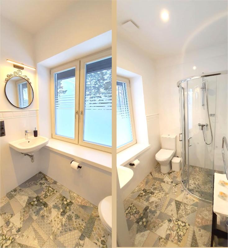 Double Room with Patio image 3