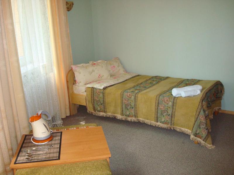 Single Room image 2