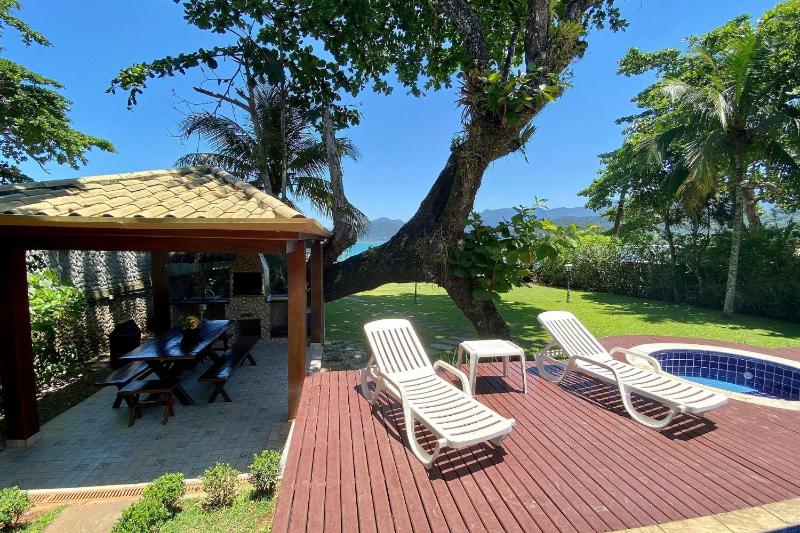 Magnífica casa pé na areia 4 suítes c/ ar e piscina - image 11