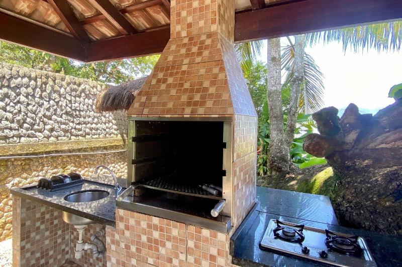 Magnífica casa pé na areia 4 suítes c/ ar e piscina - image 49