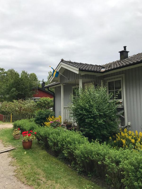 Sandbergen - strandnära fritidshus Images