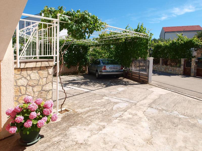 Apartments Škarpa 1601 - image 29