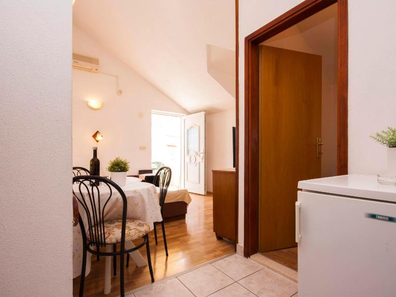 Apartments Škarpa 1601 - image 48