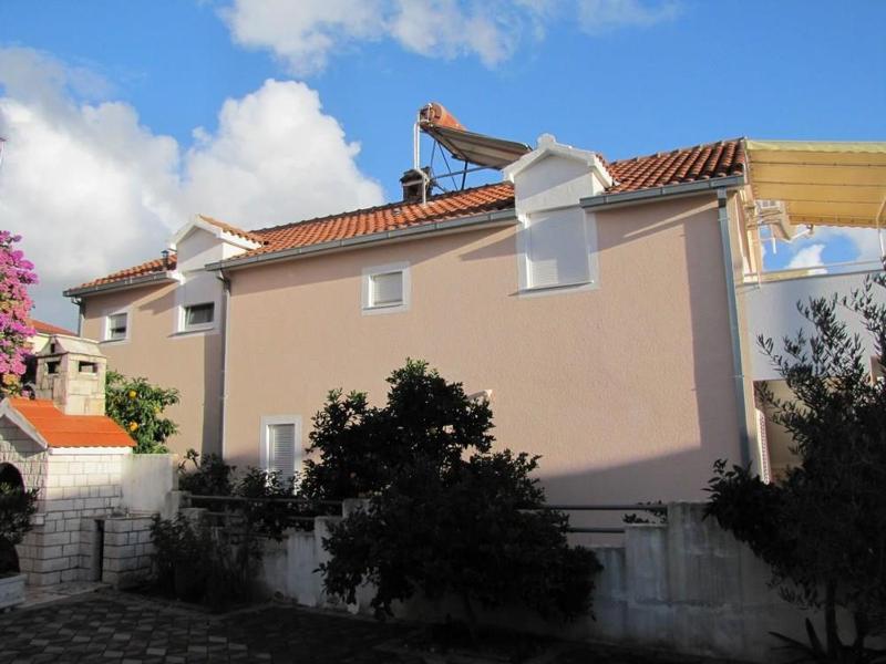 Apartments Škarpa 1601 - image 42