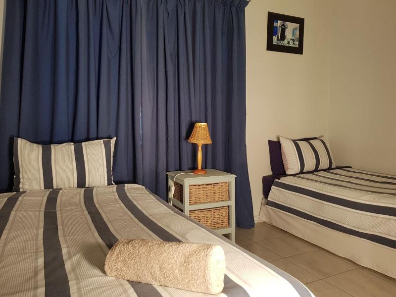 Point Village Accommodation - Ocean Two 12 - image 9