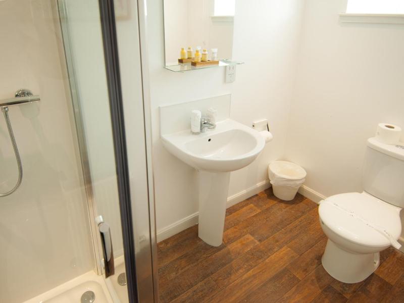 Superior Queen Room image 2