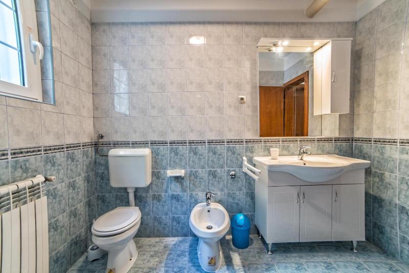 Apartment image 4