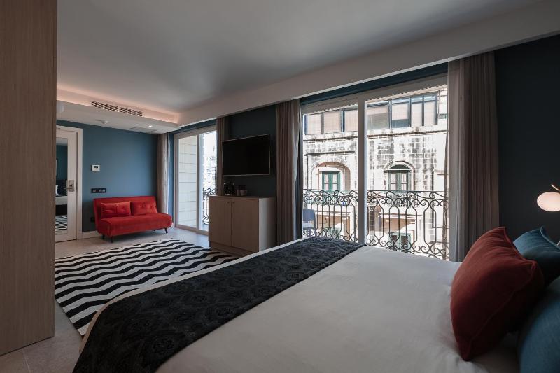 123 MAINSTREET boutique hotel - image 6