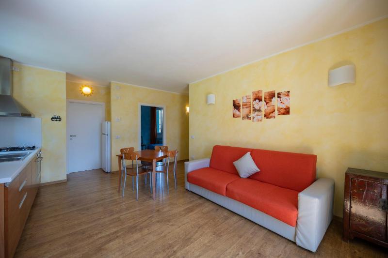 One Bedroom Apartment image 2