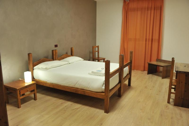 Standard Double Room image 1