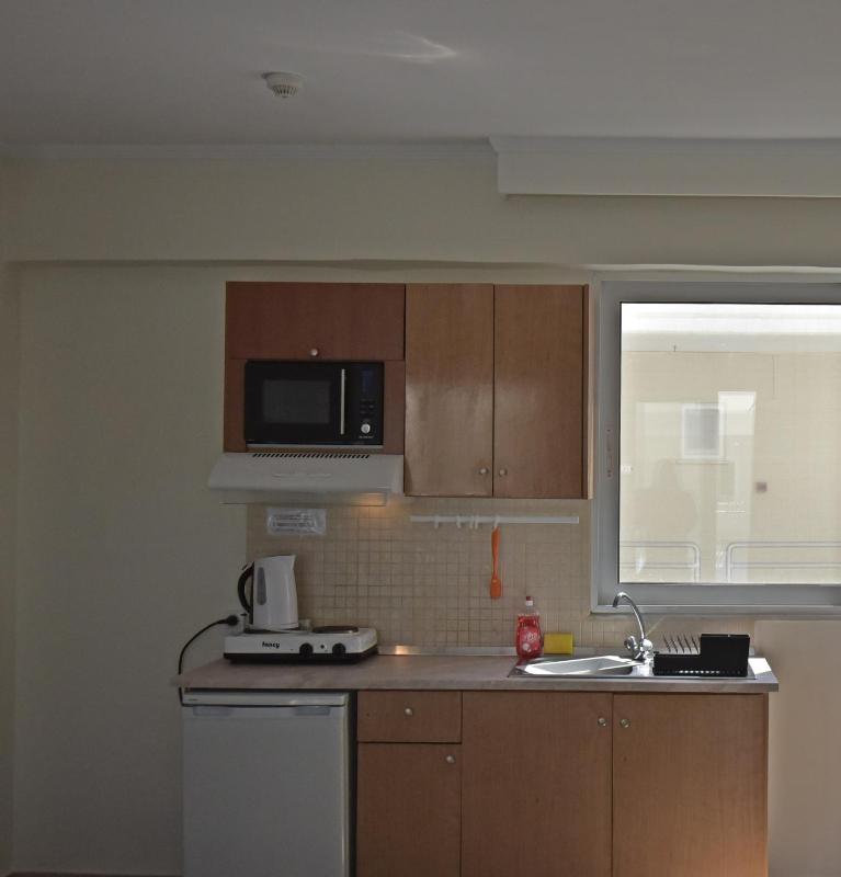 Two Room Apartment Suite with Sea View and Pool View (6 Adults) image 2
