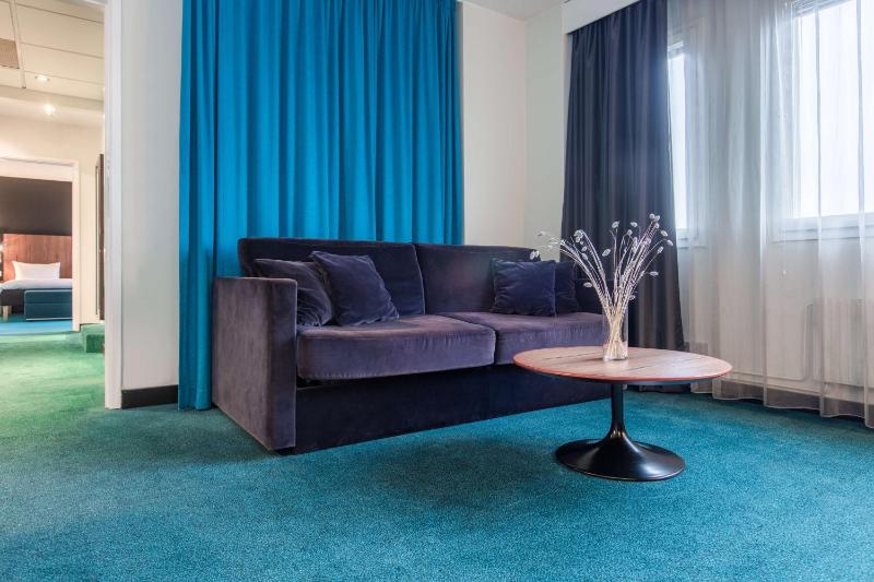 Junior Suite image 1