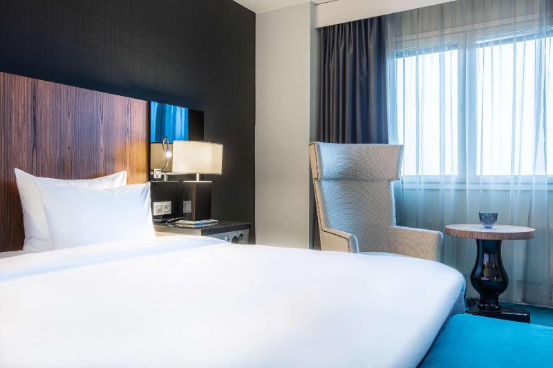 Radisson Blu Hotel Malmo - image 50