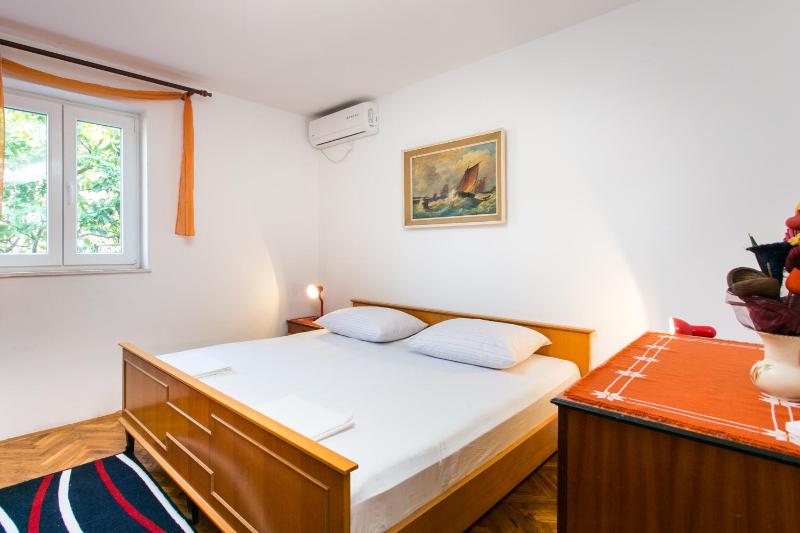Double Room image 4