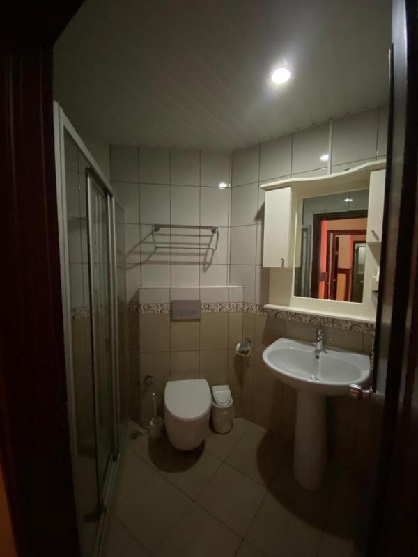 One-Bedroom Apartment (3 Adults) image 3