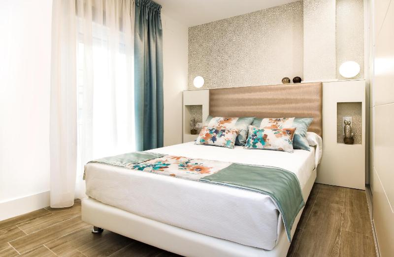 Superior Apartment image 3