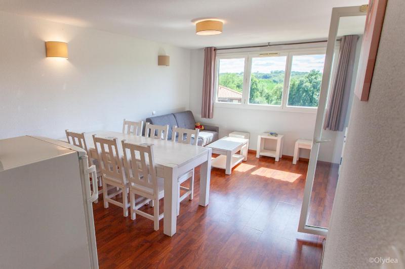 Two-Bedroom Apartment image 4