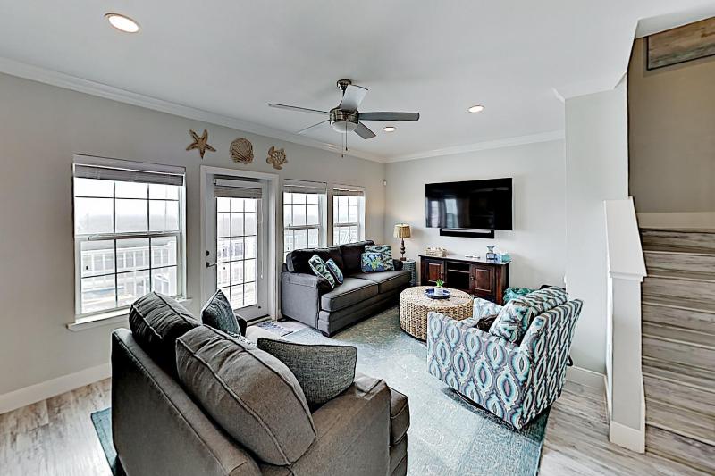 Four-Bedroom Townhouse image 2
