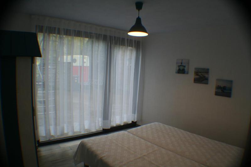 One-Bedroom Apartment image 2