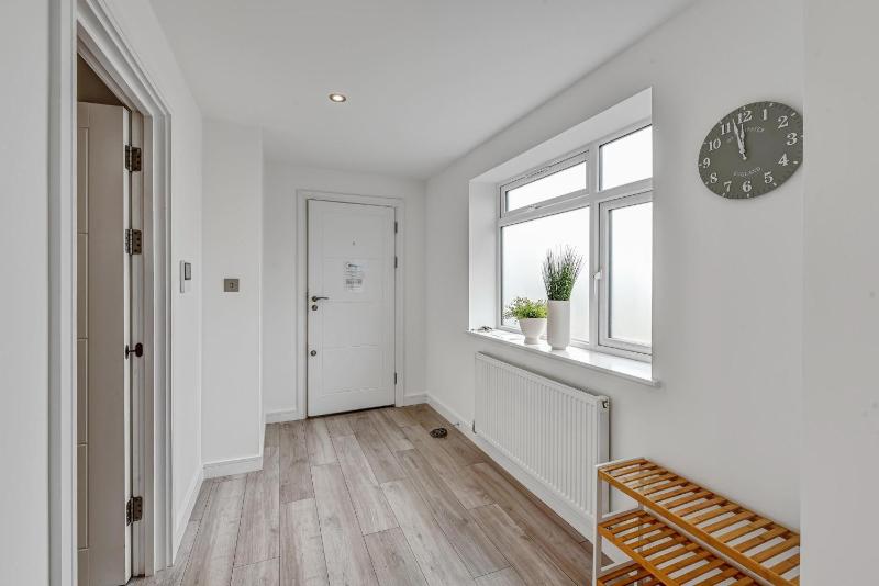 Two-Bedroom Apartment image 3