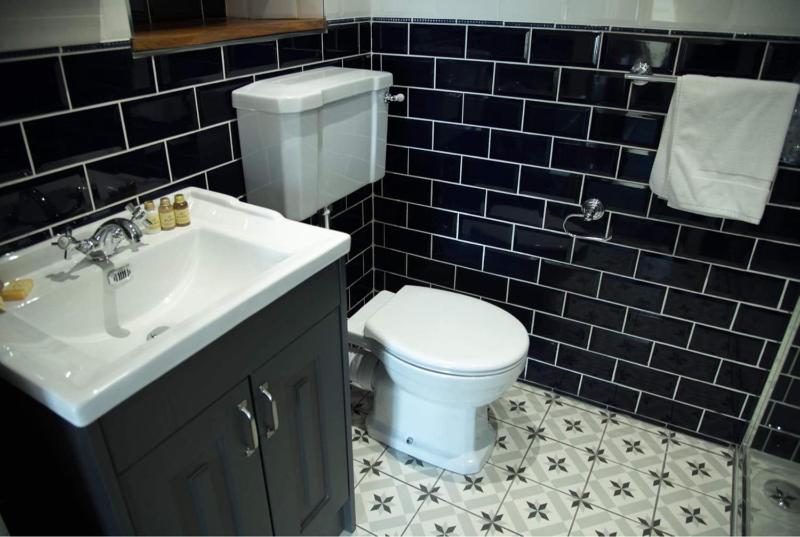 Superior Double Room - No Pets image 3