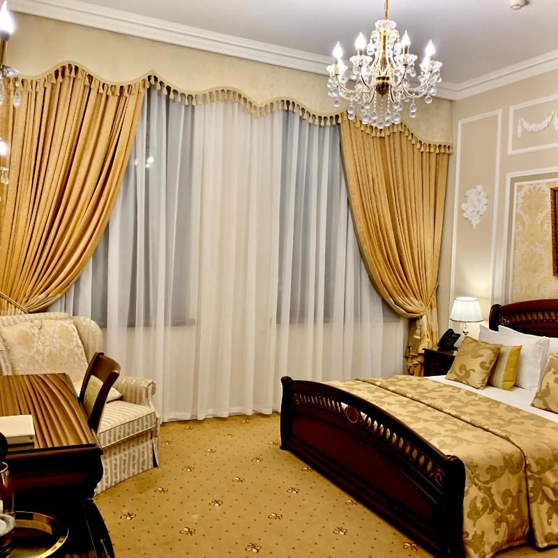 Superior King Room image 1