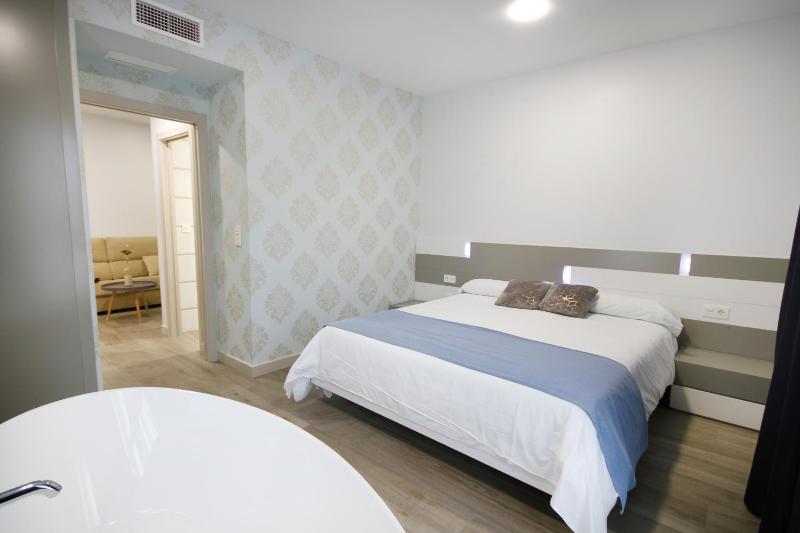 Suite image 4