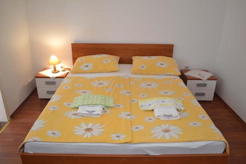 Double Room image 4