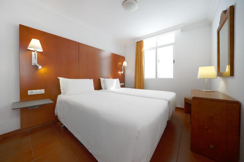 Two-Bedroom Apartment (4 Adults) image 3