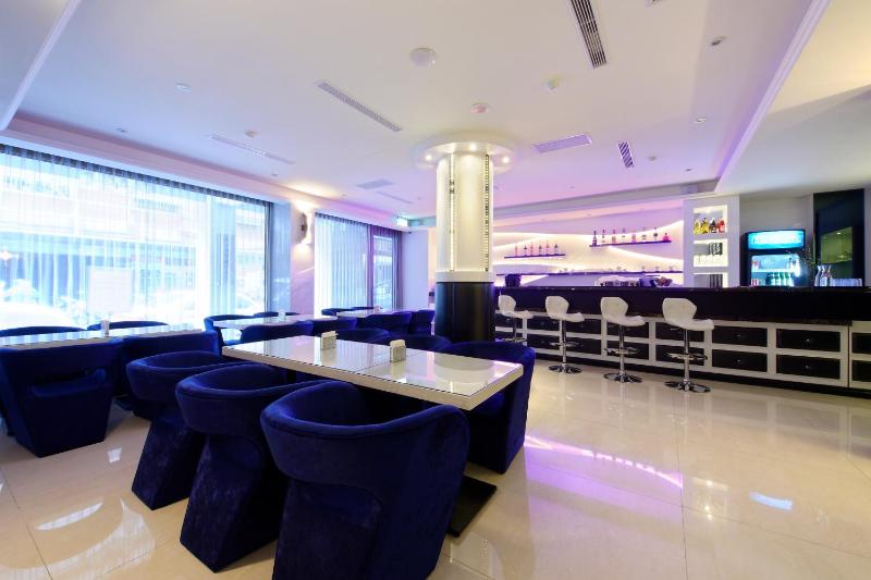 Harmonious Hotel - image 4