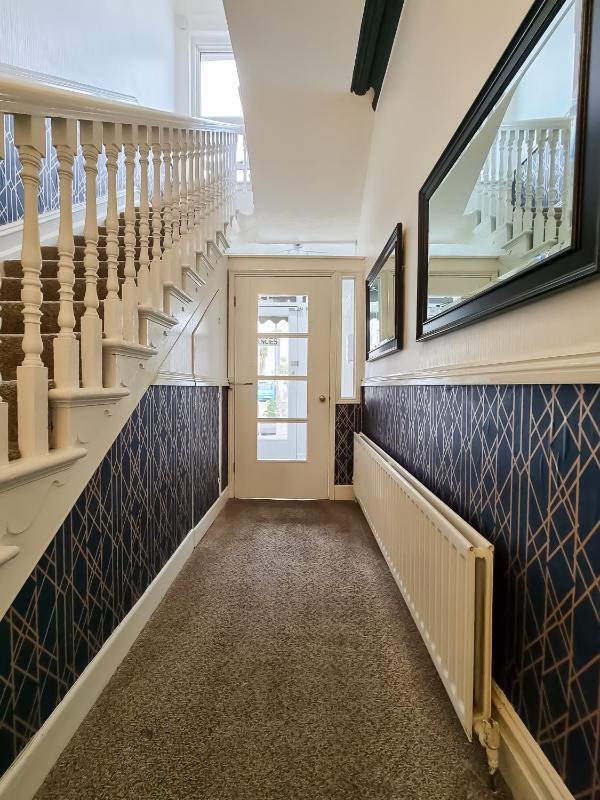 The Ashleigh - Dog Friendly - image 7
