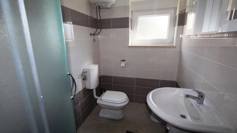 Apartments Tomislav - image 15