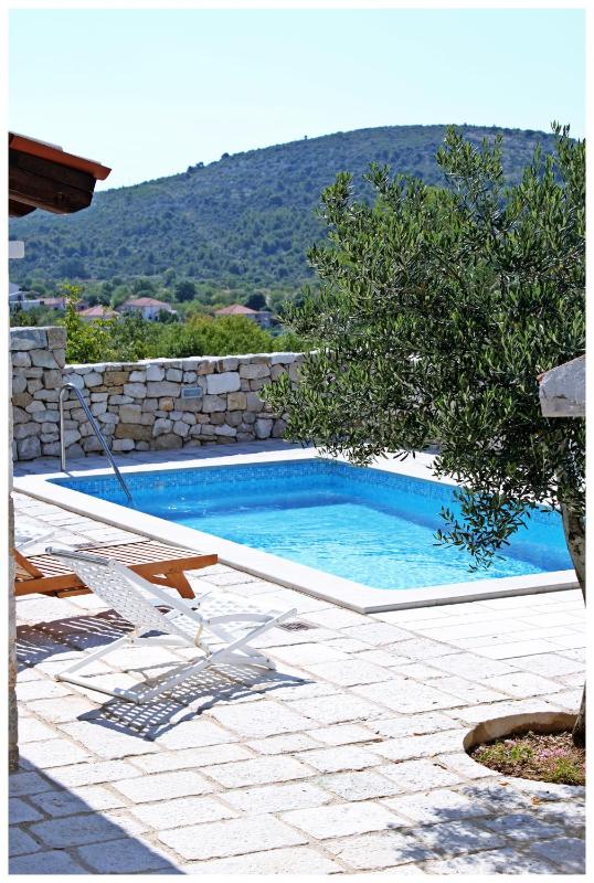 Three-Bedroom Villa image 3