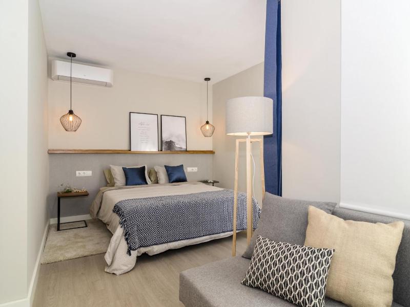 Sitges Spaces Deluxe Centre Apartment - image 14