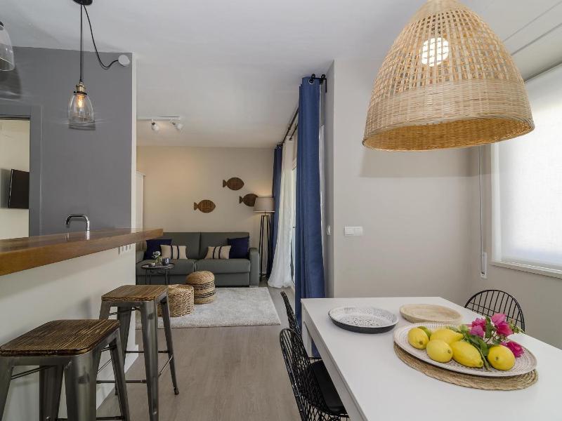 Sitges Spaces Deluxe Centre Apartment - image 31