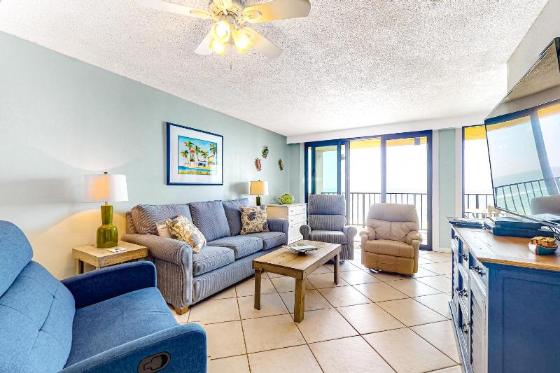 One Bedroom Apartment image 3