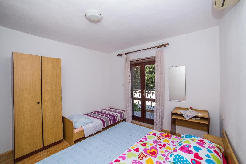 Apartments and Rooms Drpić - image 16