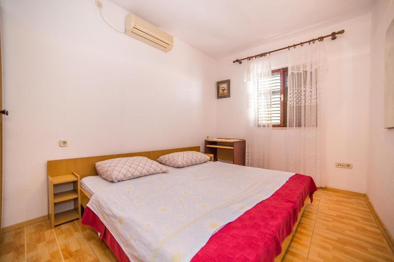 Apartments and Rooms Drpić - image 5