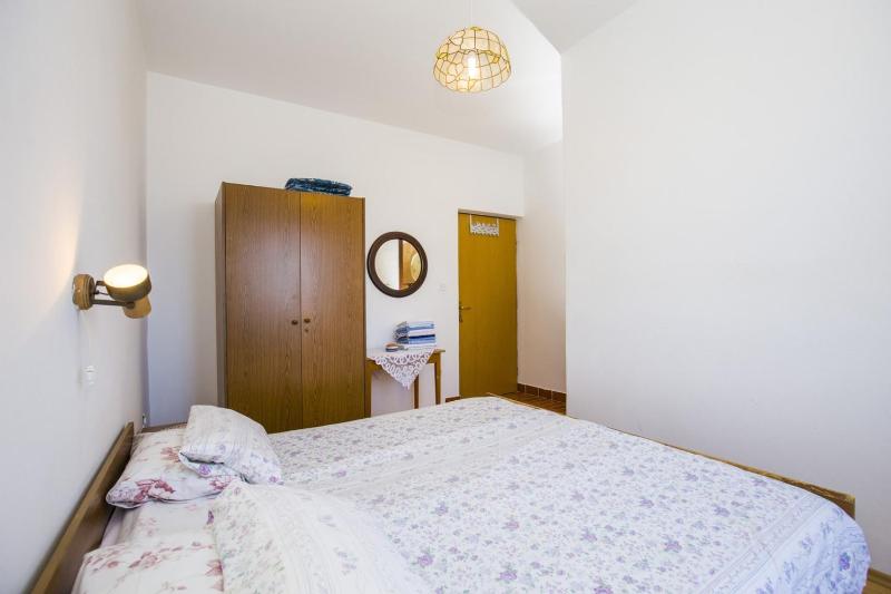 Double Room image 4