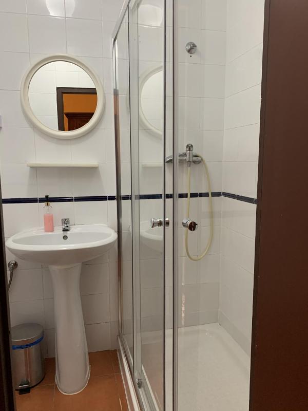 En Suite Triple Room image 4