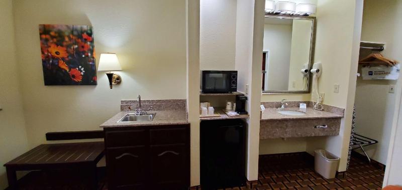 King Suite image 4