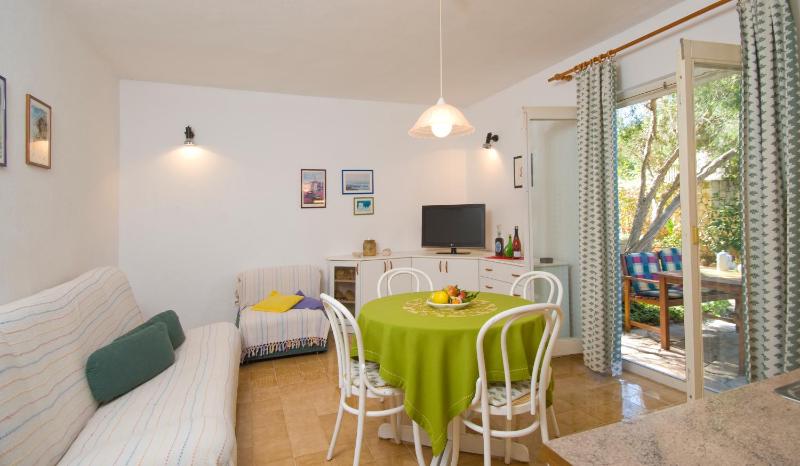 Villa Lukrecia - Stone Villa with Pool & Sea Views I Supetar Brač - image 22