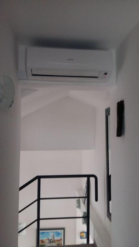 Apartment 2 image 2