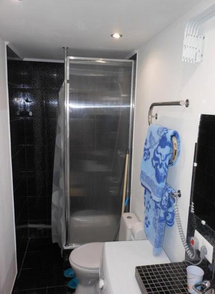 Studio Apartment image 2